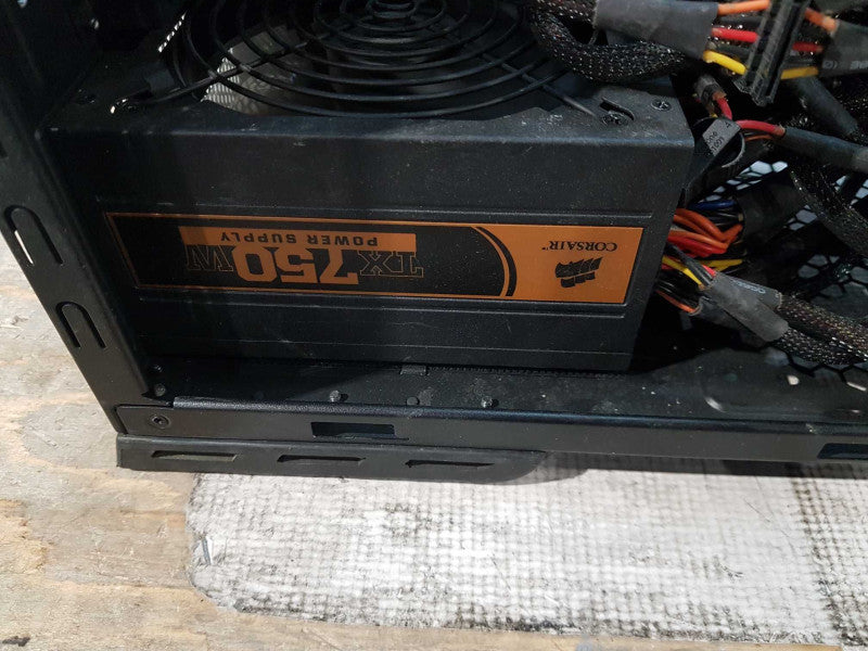Coolermaster Mid Tower case with corsair TX750w PSU  *READ*