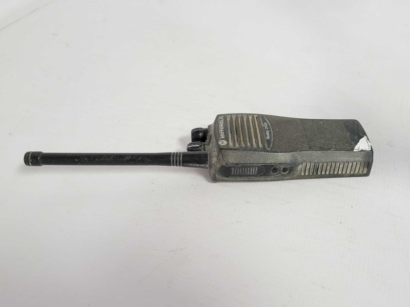 Motorola Radius CP200 Radio AAH50KDC9AA2AN No Battery, Read _