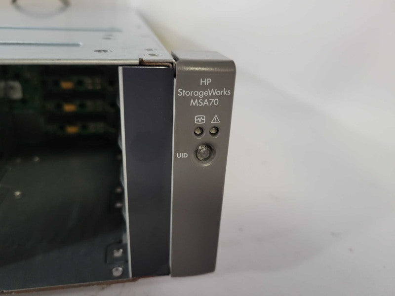 HP StorageWorks MSA70 418800-B21 25-Drive Bays Smart Storage Array No HDD Q