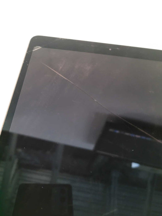 iPad Air 3rd Gen 64GB - READ