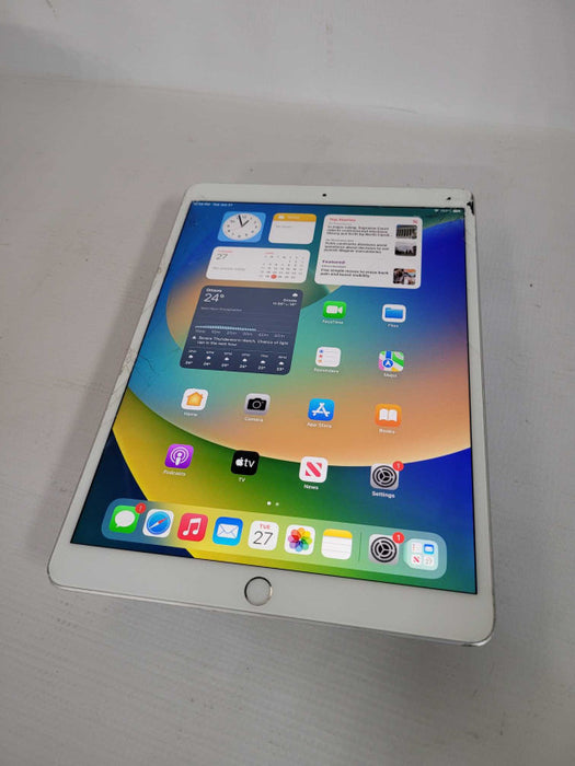 iPad Air 3rd Gen 64GB - READ