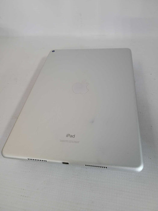 iPad Air 3rd Gen 64GB - READ