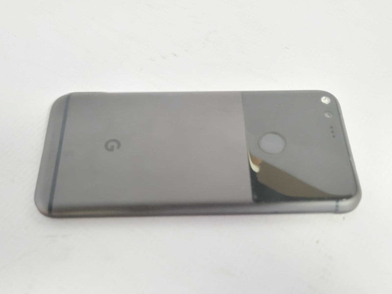 Google Pixel XL 32GB Smartphone with Case  _