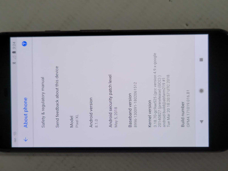 Google Pixel XL 32GB Smartphone with Case  _