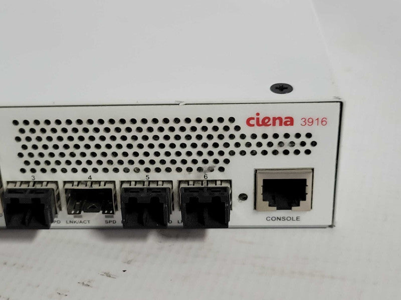 Ciena 3916 Series Service Delivery Switch 170-3916-904, Read _
