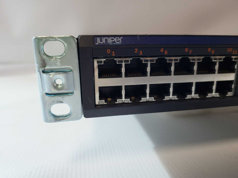 Juniper EX2200 PoE gigabit 48 port network switch  -