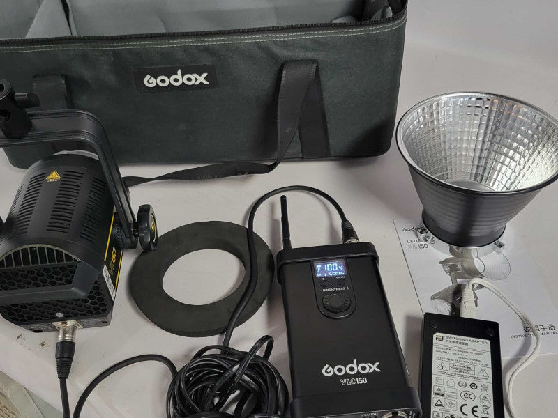 Godox VL150 VL-150 5600K Daylight Studio Continuous LED Video Light Lamp Read _