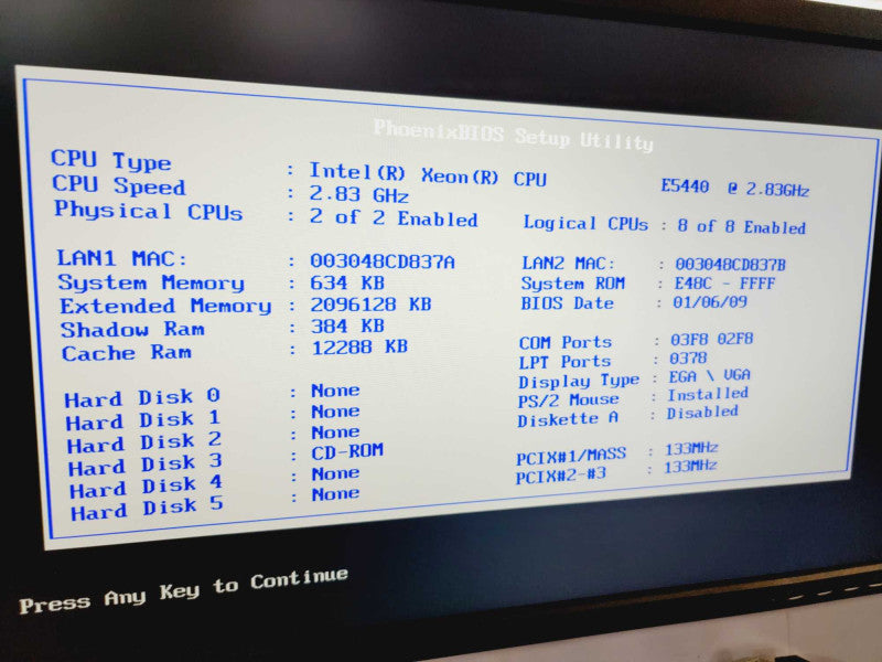 Barco PWS-101 4U Server 2x Xeon E5440 @ 2.83GHz 3GB Ram 2xPSU No HDD Q(