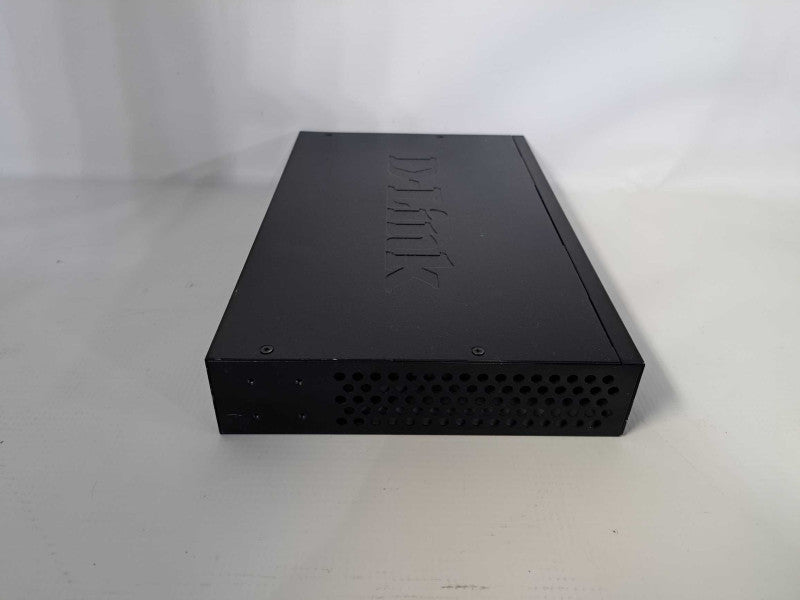 D-LINK GIGABIT SWITCH DGS-1016D  )