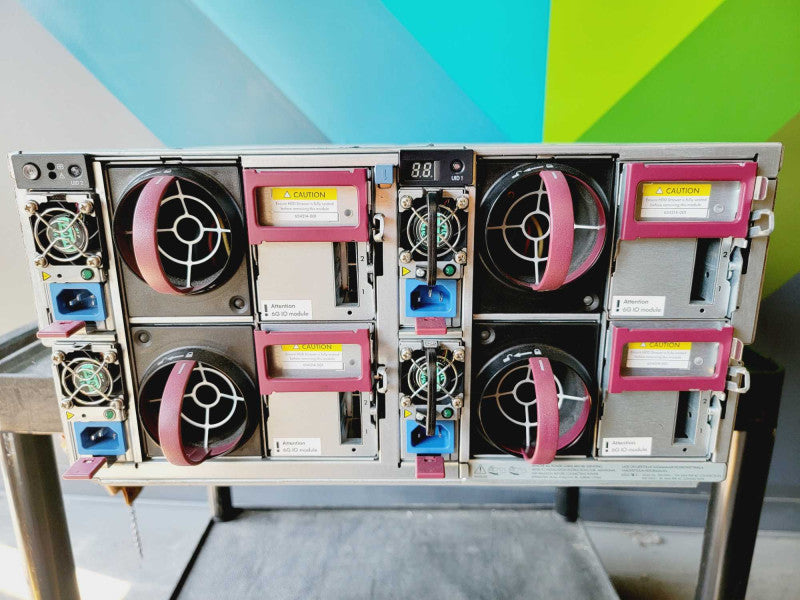 HP Storageworks D6000 Array - No Drives included - 70x 3.5\\" No HDD/Caddies Q(