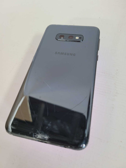Samsung Galaxy S10e 128GB - READ