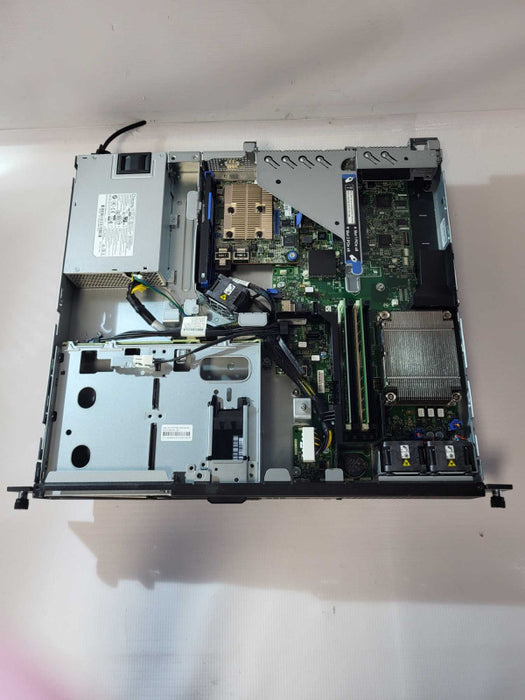 HP ProLiant DL20 Gen10 Intel Xeon E-2124 @3.30GHz 32GB RAM S100i RAID  -