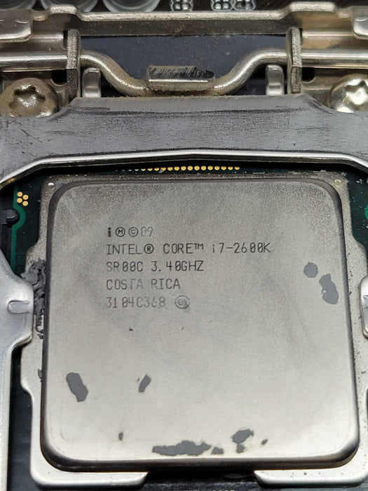 Core i7-2600K @ 3.4GHz - ASUSP8P67-M PRO - 8GB DDR3 (COMBO)