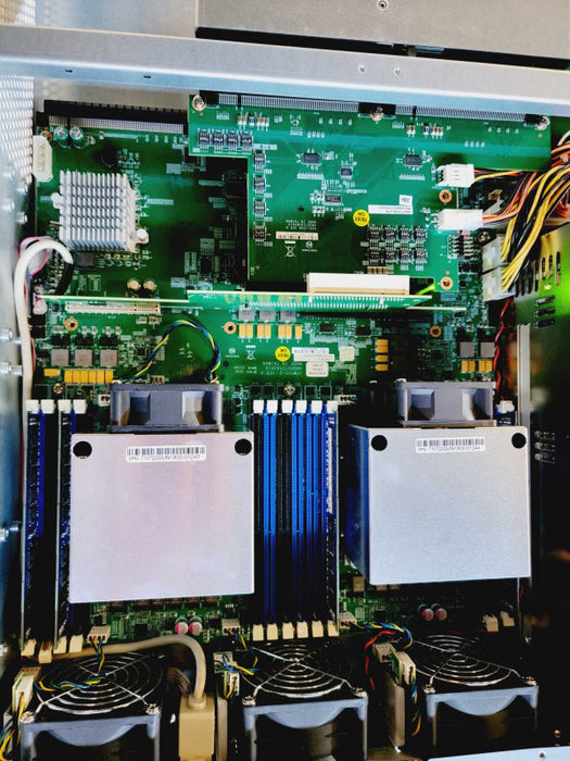 Sophos SG 550 Rev.1 Appliance 2x Xeon E5-2630(v3) @ 2.6GHz 16GB DDR3 No HDD (