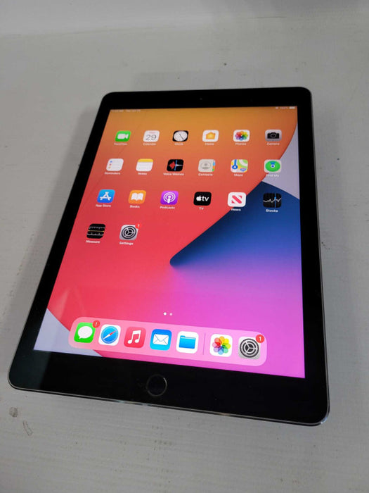 iPad Pro 9.7\\" 32GB (A1673) - READ
