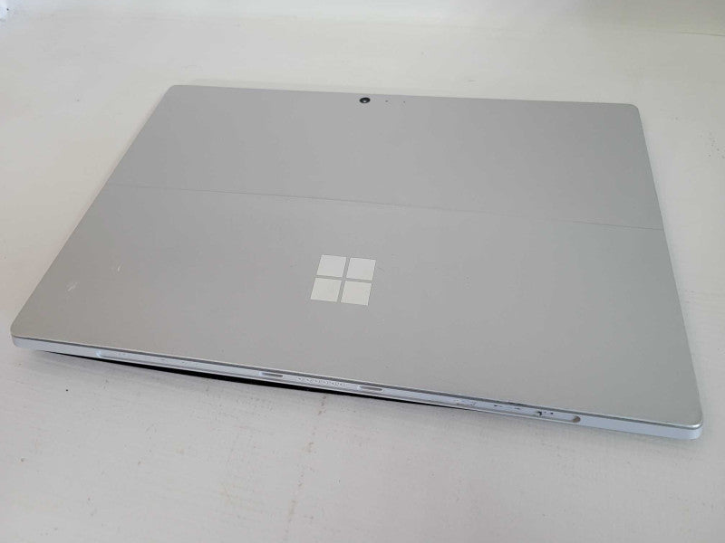 Microsoft Surface 4 - i5-6300U 2.4GHz, 4GB RAM, 128GB SSD