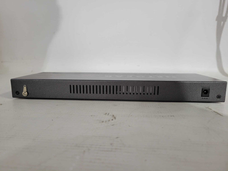 Netgear ProSafe Plus GS116Ev2 16-Port Gigabit Ethernet Switch