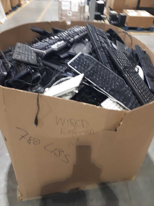 Assorted Wired Keyboards & Mice - A GayLord &