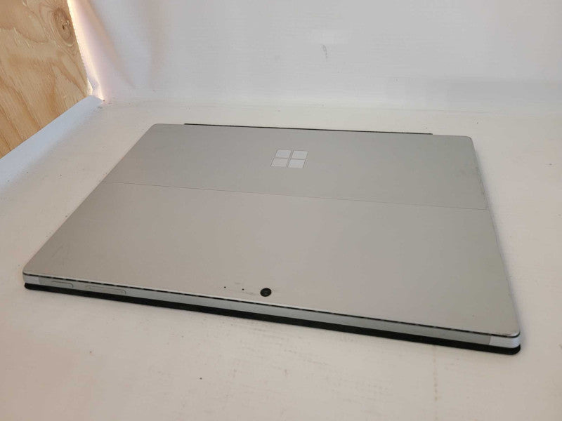 Microsoft Surface Pro 6 - i5-8350U 1.7GHz, 8GB RAM, 256GB SSD
