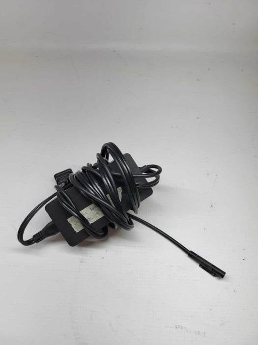 Microsoft Surface adapter
