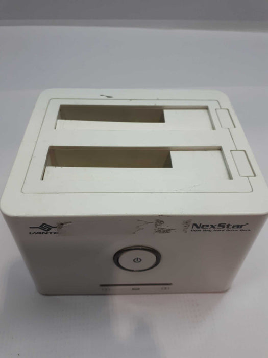 Vantec NexStar Dual Bay Hard Drive Sata I/II 2.5/3.5â Dock NST-D200 NO CORD  &