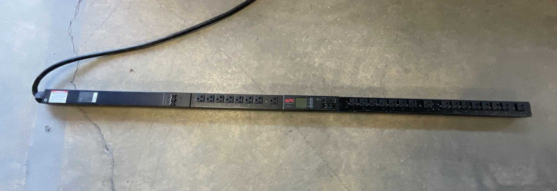 APC Rack PDU APC Rack PDU, 2G, switched, 0U, 30A, 100V to 120V, 24 NEMA 5-20R -