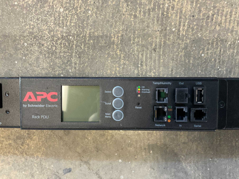 APC Rack PDU APC Rack PDU, 2G, switched, 0U, 30A, 100V to 120V, 24 NEMA 5-20R -