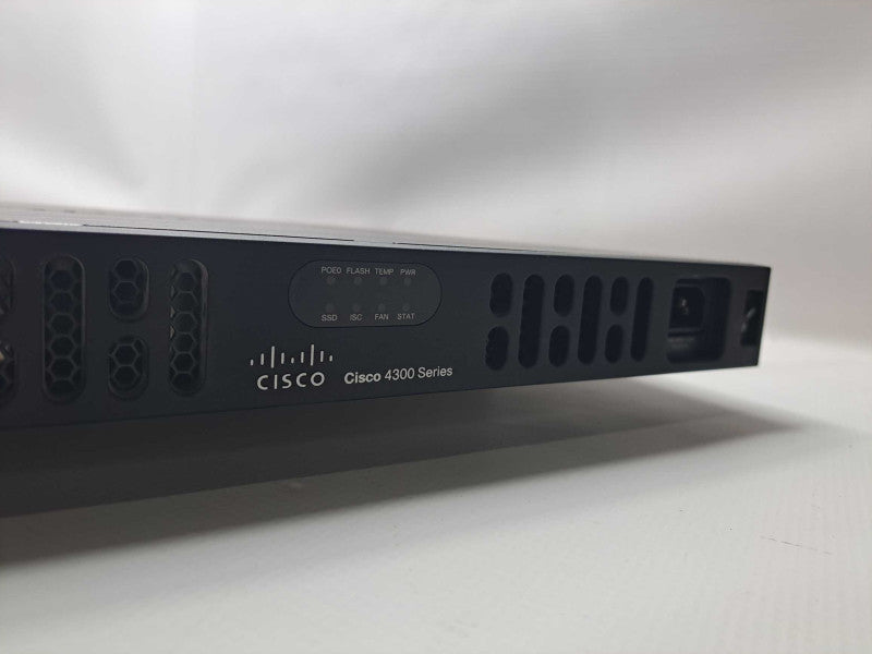 Cisco ISR4431/K9 V02 4400 Series Integrated Service Router )