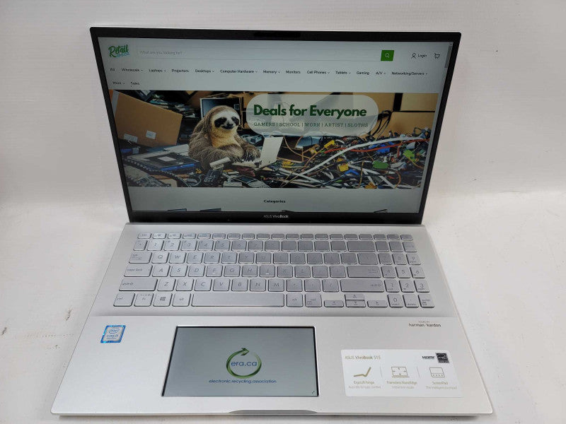ASUS VivoBook S15 w/ Screenpad i5-8265U @1.60GHz, 8GB DDR4, 512GB SSD QÎ²