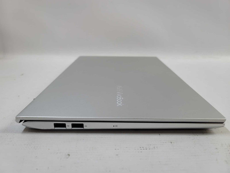 ASUS VivoBook S15 w/ Screenpad i5-8265U @1.60GHz, 8GB DDR4, 512GB SSD QÎ²