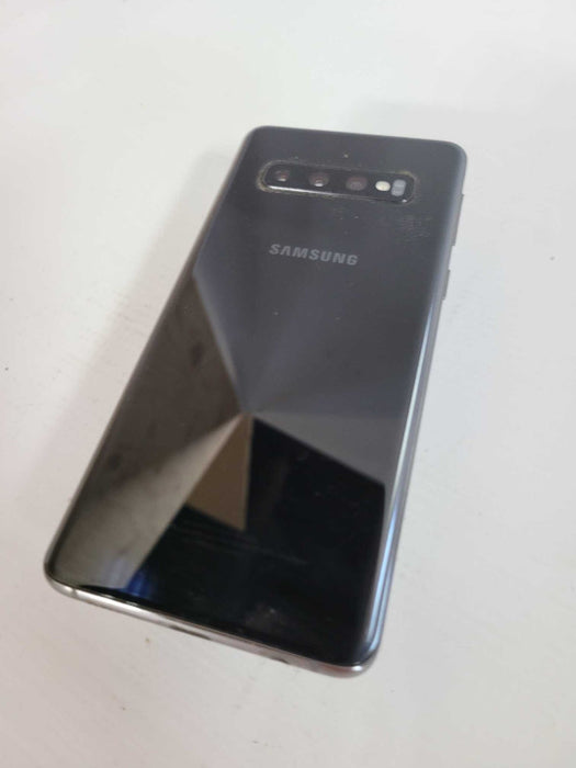Samsung Galaxy S10 128GB READ