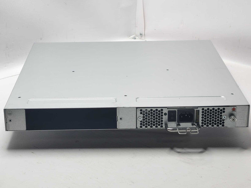 Brocade EMC 6510 DS-6510B 48-Port 16Gb FC Switch EM-6510-24-16G-R 24-Port Act _