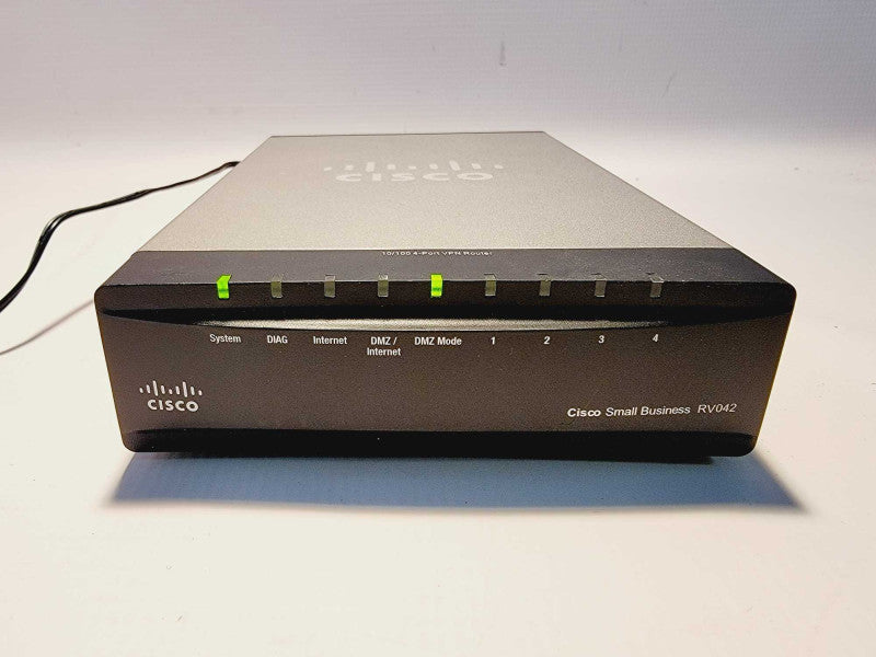 Cisco Small Business RV042 - 10/100 4 Port VPN Router (