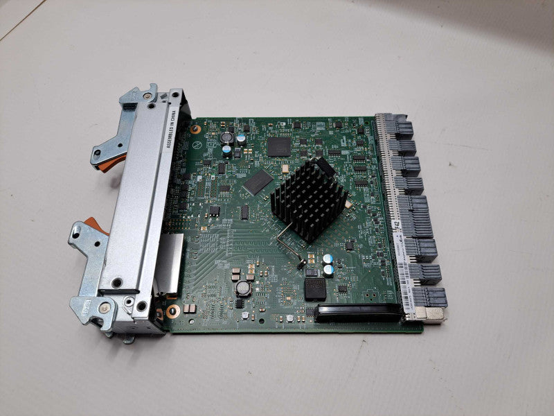 EMC 303-104-000E Server 25 Drive 6Gbps SAS LCC Controller Card Q)