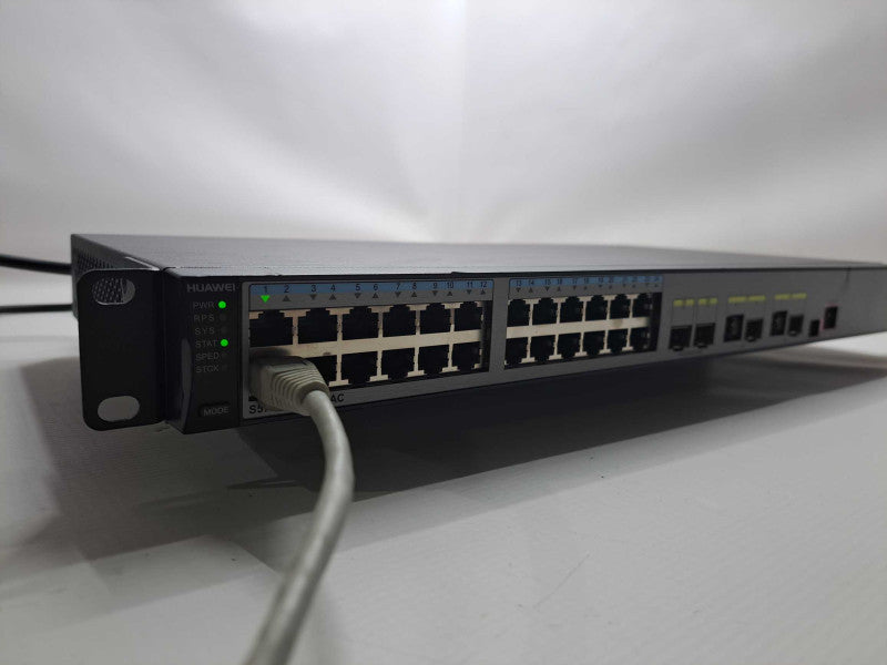 Huawei S5700-28TP-LI-AC 24 10/100/1000 Ports 2 Gig SFP Network Switch )