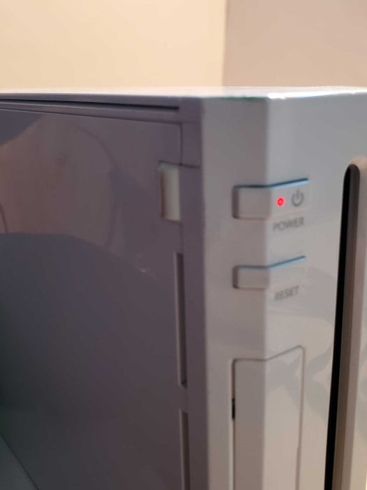 Nintendo Wii Console Bundle RVL-001 console only