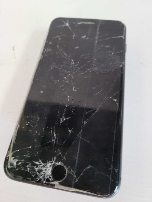 iPhone 8 Plus 64GB - READ