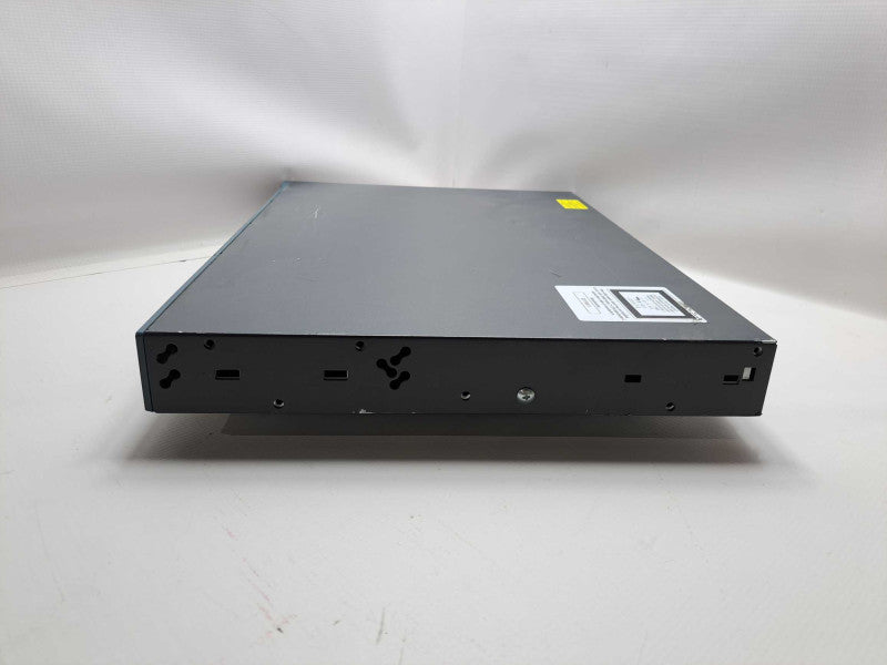 Cisco Catalyst 2960 WS-C2960-48PST-L 48-Ports Rack-Mountable Switch )