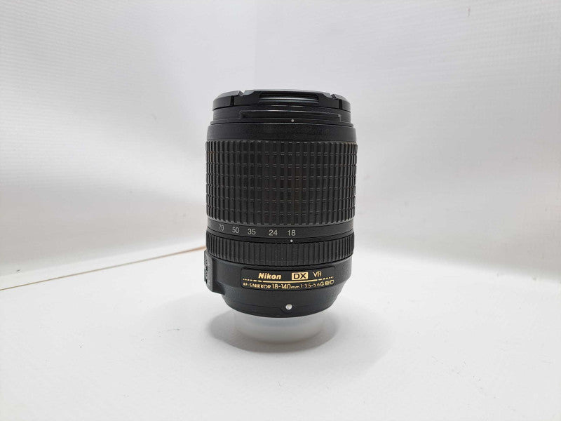 Nikon AF-S DX NIKKOR 18-140mm F/3.5-5.6G ED VR Lens *READ* )