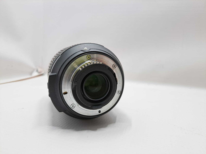Nikon AF-S DX NIKKOR 18-140mm F/3.5-5.6G ED VR Lens *READ* )