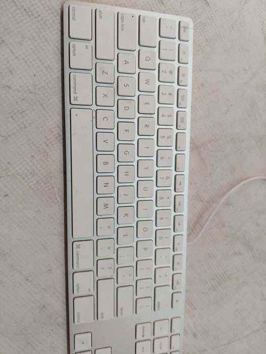 Apple Wired Keyboard A1243