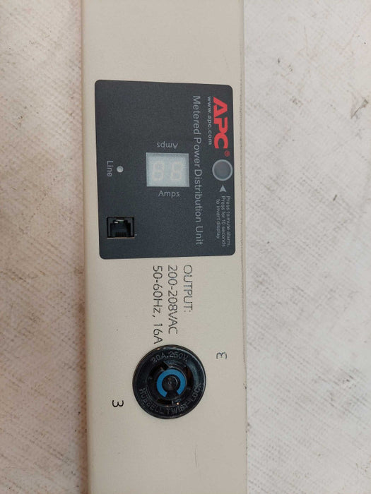 APC Metered Power Distribution Unit  200-208VAC 50-60Hz, 16A Q