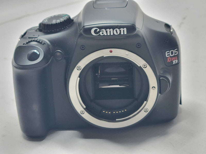 Canon EOS Rebel T3 Digital SLR Camera Body only, Read _