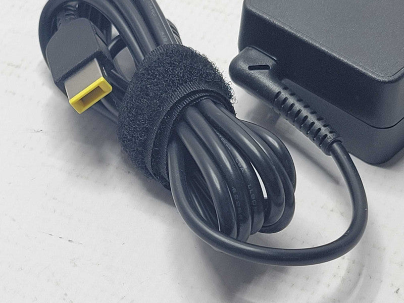 Lenovo Laptop AC Adapter ADLX90NCC2A 20V 4.5A 90W 45N0483 _