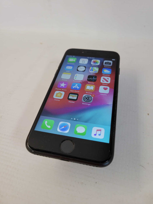 iPhone 7 128GB - READ