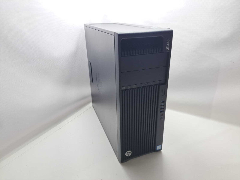 HP Z440 Workstation Xeon E5-1630 v4 @ 3.70GHz 16GB DDR4 2x W5100 GPU )