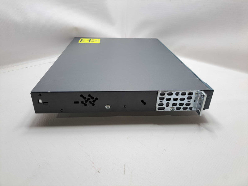 Cisco WS-C2960G-24TC-L V04 24 Port 2960G Gigabit Switch )