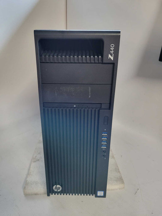 HP Z440 Workstation Xeon E5-1630 v4 @ 3.70GHz 16GB DDR4 2x W5100 GPU !
