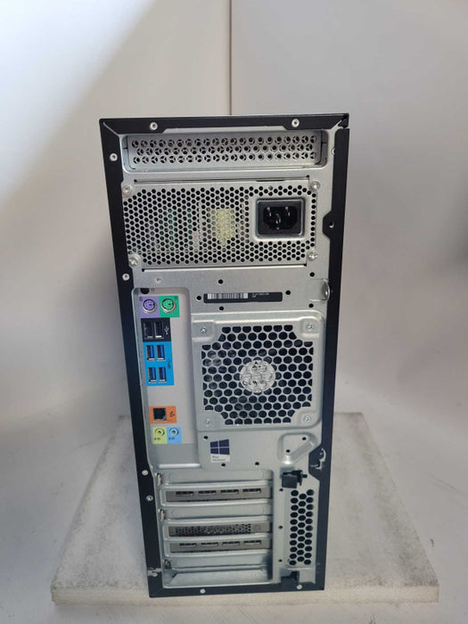 HP Z440 Workstation Xeon E5-1630 v4 @ 3.70GHz 16GB DDR4 2x W5100 GPU !