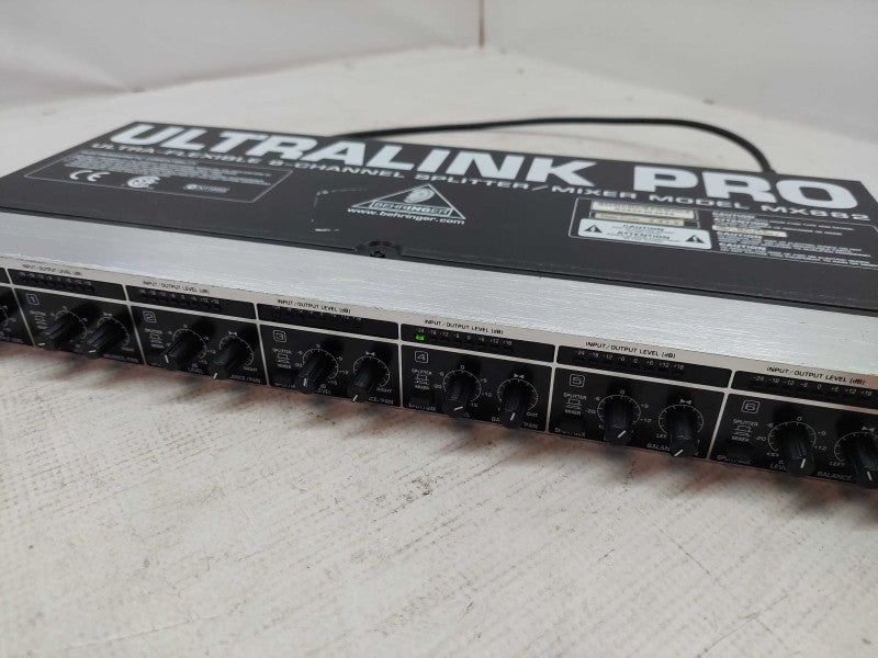 UltraLink Pro Ultra-Flexible 8-Channel Splitter/Mixer Model:MX882
